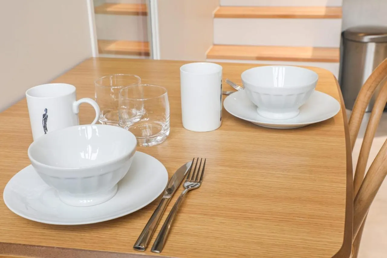 Duplex D'Alesia - Paris - Welkeys Apartment 0*,